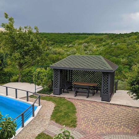 Родинний Маєток Family Estate Каменец-Подольский Экстерьер фото